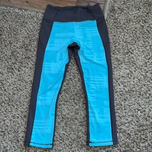 ✨3 FOR $15 SALE✨ Under Armour Leggings